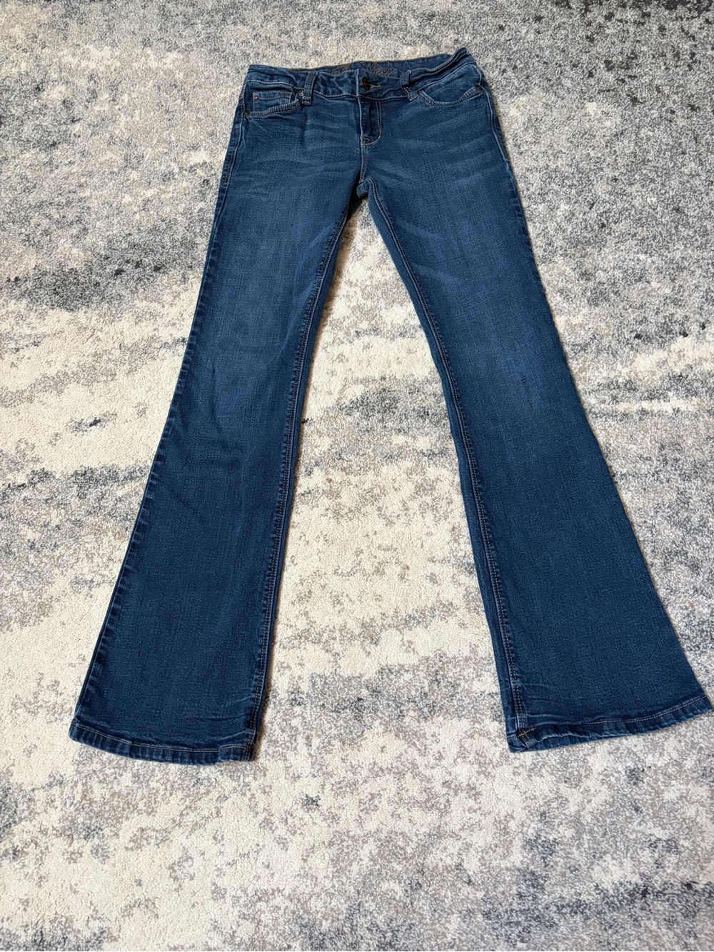 Delia*s Bailey size 3/4 r jeans